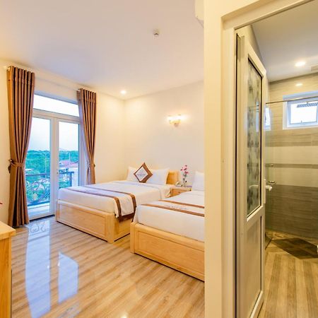 Thoi Binh Hotel Cam Lam Exterior photo