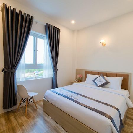 Thoi Binh Hotel Cam Lam Exterior photo