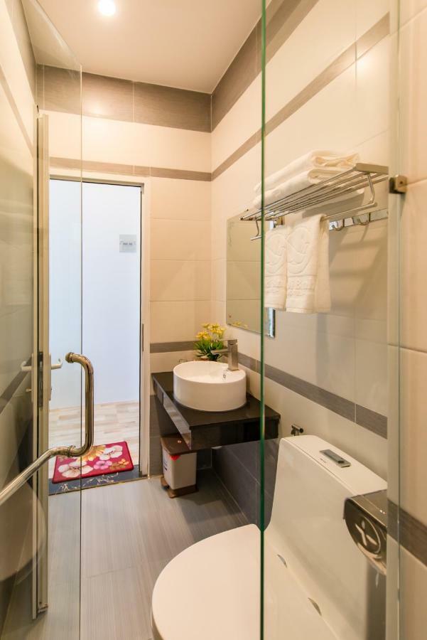 Thoi Binh Hotel Cam Lam Exterior photo